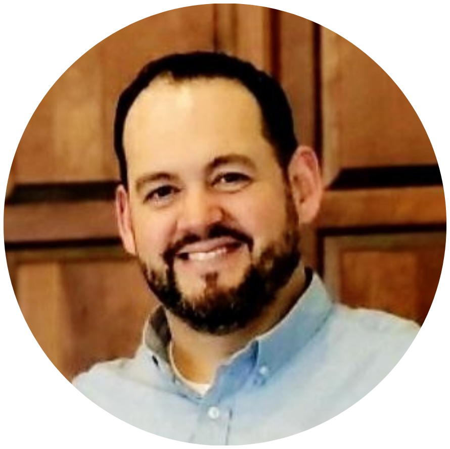 Joseph Valdez Headshot